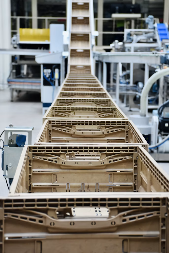 Tote Conveyor